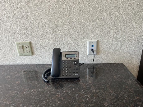 YOSEMITE SIERRA INN - Telephone